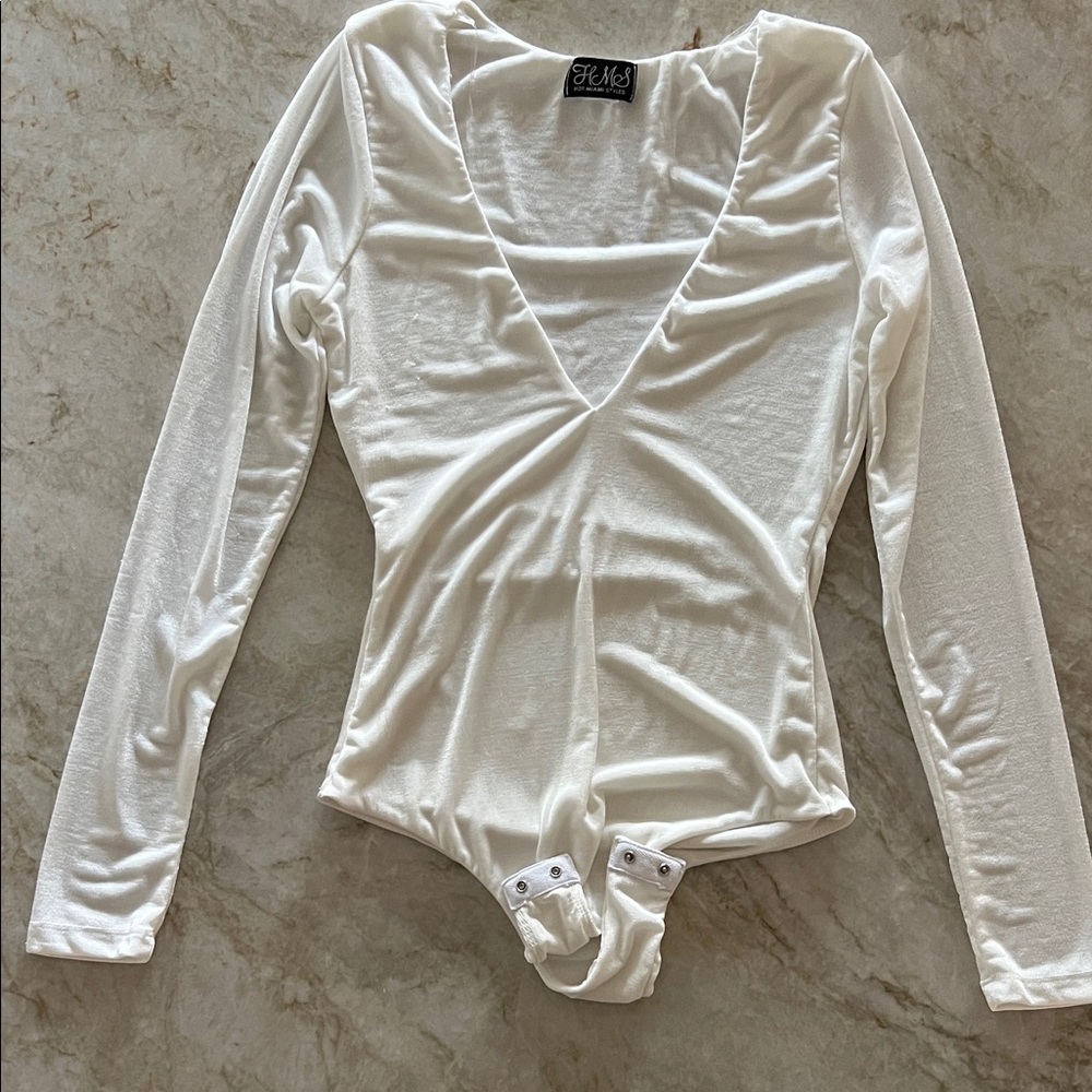 NWOT Hot Miami Styles Cream Long Sleeve Bodysuit, Size L